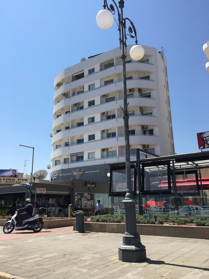 Alex Beach Apartment 33 Larnaca Exterior photo